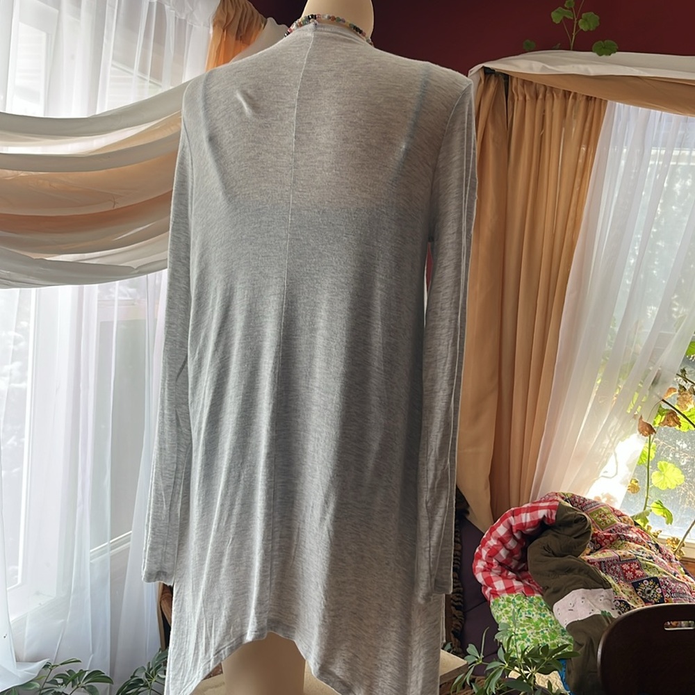 BNWOT Tresics flyaway gray cardigan - Picture 3 of 11